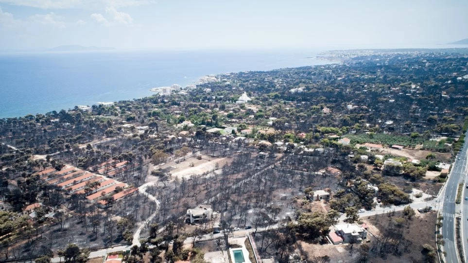 Γαλλικό Πρακτορείο: H πυρκαγιά στην Αττική είναι η δεύτερη πιο φονική στον 21ο αιώνα